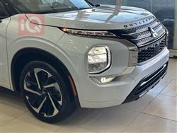 ميتسوبيشي اوتلاندر